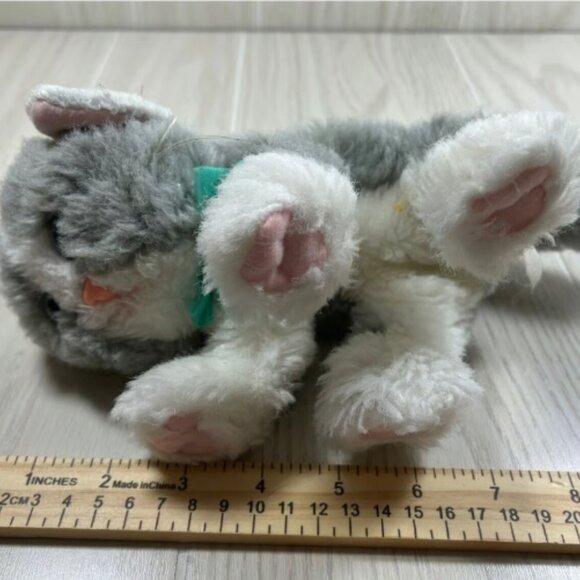 DSI Kitty Kitty Kittens Smokey gray white plush vintage purring stuffed cat 2000 - Picture 2 of 5